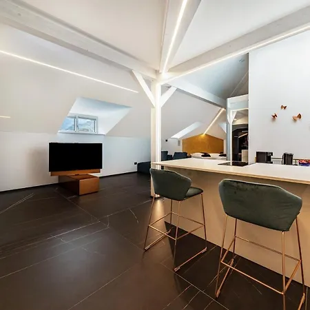 App 304 Palazzo Cavour Apartment Bolzano Exterior photo