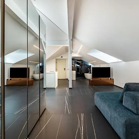 App 304 Palazzo Cavour Apartment Bolzano Exterior photo