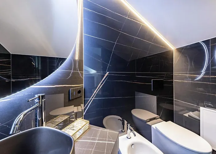 App 304 Palazzo Cavour